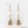 boucles d'oreilles pendante perle eau douce pompon tassel tissu fermoir crochet 0317088 naturel/beige
