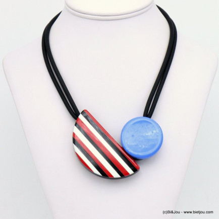 collier plastron pendentif géométrique résine coloré cordon silicone femme 0120001