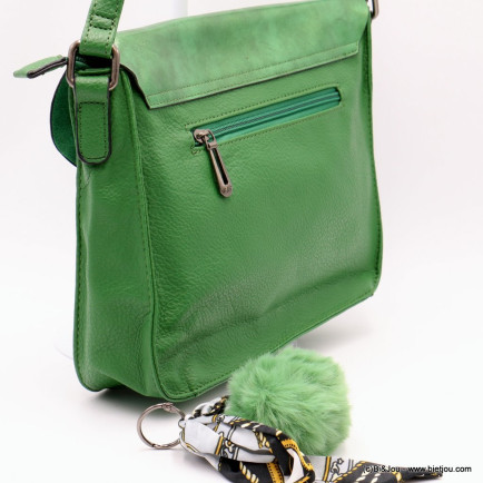 sac à bandoulière cartable Flora&Co simili-cuir souple rabat scintillant boule de poil foulard femme 0922050 vert