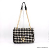 Sac tweed à bandoulière chaîne métal tissu carreau pied de poule fermoir pivotant femme 0922548 noir/blanc