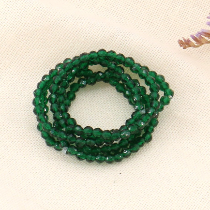 6 bagues perles cristaux facettés élastiques 0423149 vert foncé
