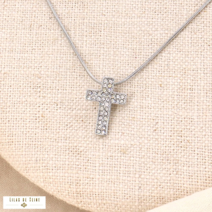 Collier court acier et pendentif croix strass pour femme 0123506 argenté