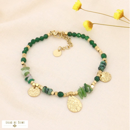 Bracelet perles de pierres biseautés et breloques acier martelé 0223557 vert foncé