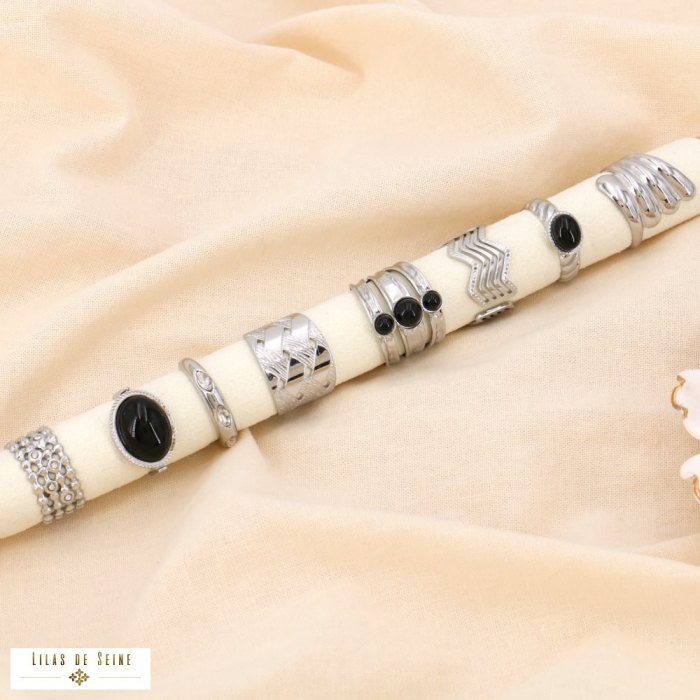 Ensemble 8 bagues acier contemporain géométrique pierre multirangs 0423567 argenté Ensemble 8 bagues acier contemporain géométrique pierre multirangs 0423567 argenté