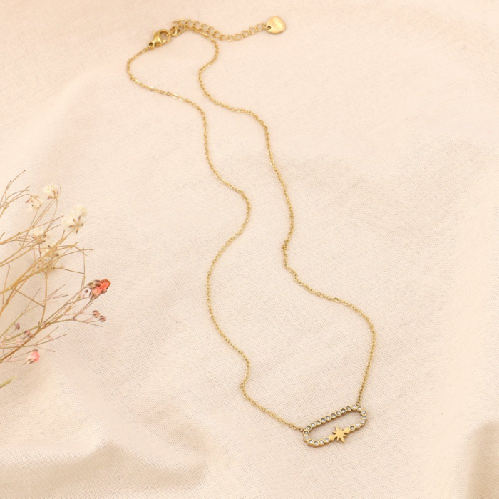 Collier acier inoxydable pendentif effet épingle à nourrice et strass 0123615 doré
