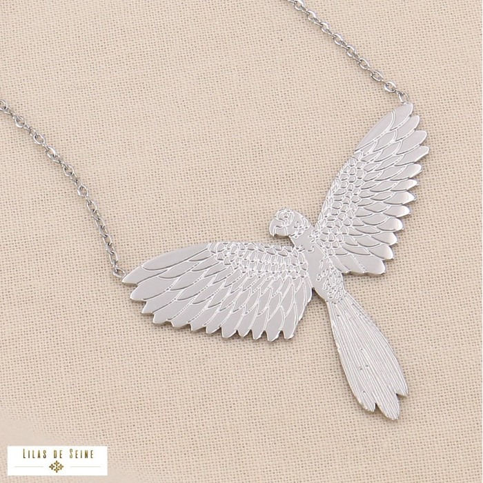 Collier acier inoxydable pendentif oiseau perroquet en vol 0124043 argenté