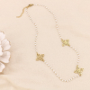 Collier billes imitation perle fleurs acier inoxydable 0124106 blanc