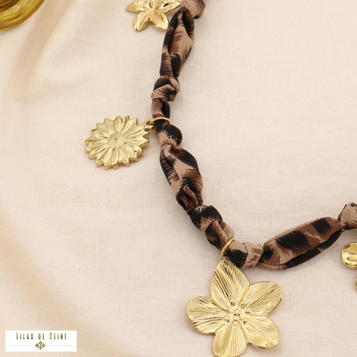Collier acier inoxydable floral antique breloques tissu noué 0124580 marron