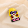 Broche Femme Blonde Lunettes Rondes Résine Métal 0525024 jaune