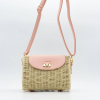 Sac bandoulière Flora&Co en paille de papier avec rabat en simili-cuir 0925026 rose