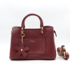 Petit sac à main porté main trois compartiments fermoir zip porte-clef fleur simili-cuir 0923507 rouge bordeaux