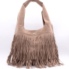 Sac porté épaule Flora&Co en simili-cuir façon daim franges décoratives 0925502 taupe