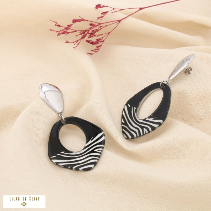Boucles d’oreilles pendantes acier pendentif zèbre 0325506 argenté