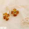 Boucles d’oreilles fleur 4 pétales résine acier 0326025 cognac