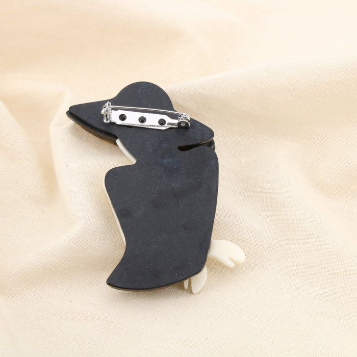 Broche épingle femme élégante chapeau résine métal 0526013 noir/blanc