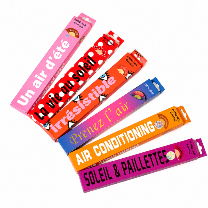 Ensemble 6 éventails messages bois polyester cordon 0626054 multi