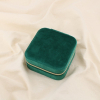 Boîte à bijoux en velours fermeture éclair doré 0626521 vert