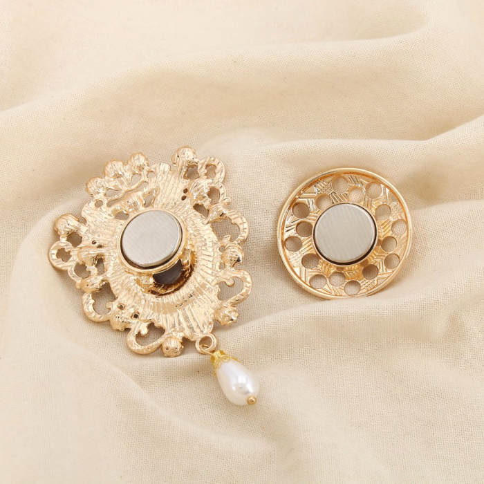 Broche AIMANTÉE baroque métal strass verre perle 0526515 taupe
